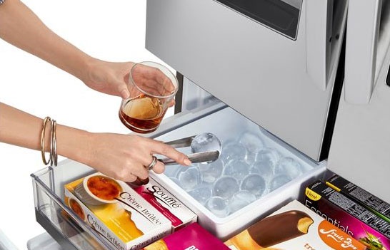 Ледогенератор холодильника LG Instaview